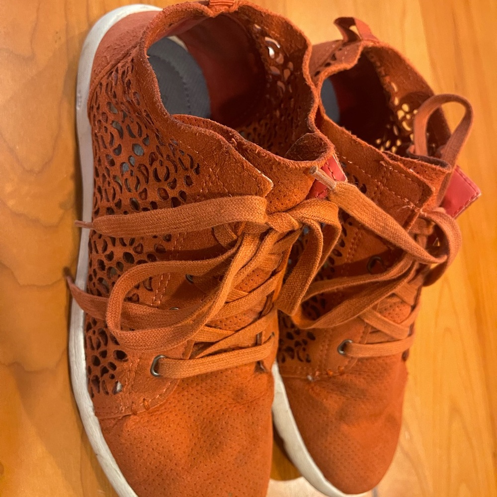 BearPaw Orange High-Top Sneakers with Cutout Design